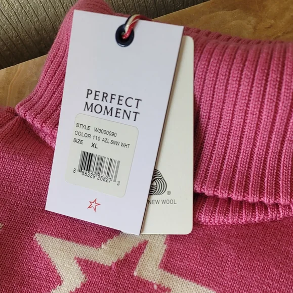 Perfect Moment Start Dust Turtleneck Merino Wool Sweater - Picture 8 of 16